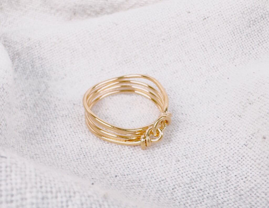 bague fil multirangs - design Mademoiselle Oups
