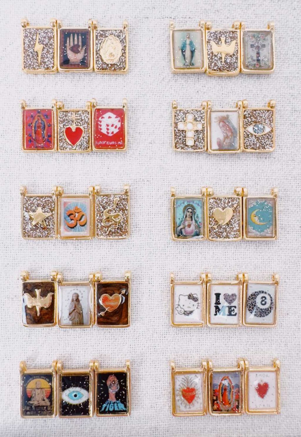 médaille scapulaire triptyque tendance isotérique - Mademoiselle Oups