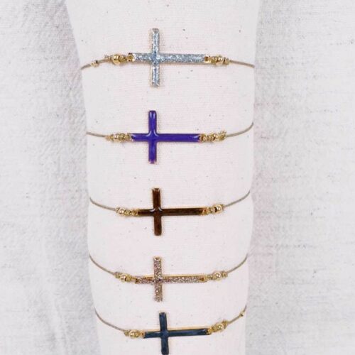 Croix émaillée sur cordon en lurex doré - création artisanale Mademoiselle Oups