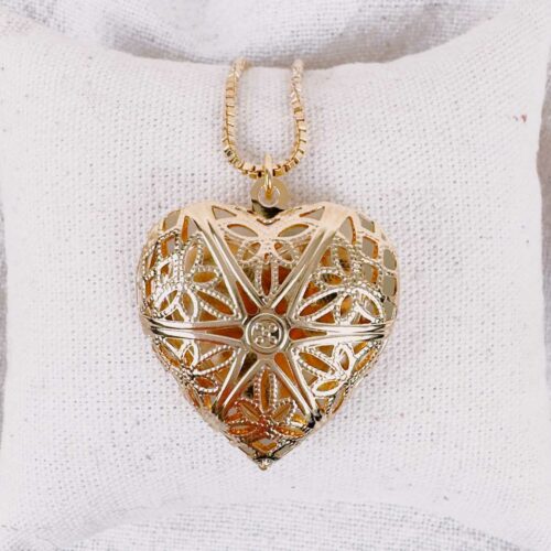 collier pendentif locket cœur dentelle - design Mademoiselle Oups