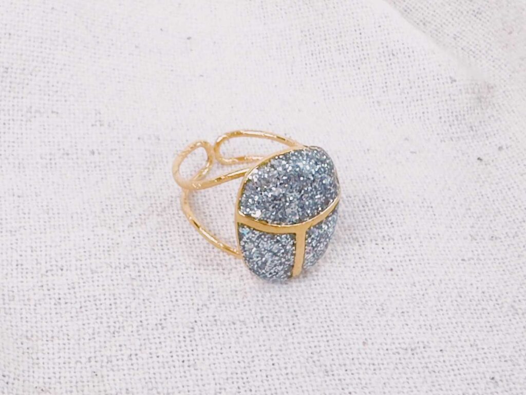 Bague petit modèle scarabée khepri - émaillé par Mademoiselle Oups