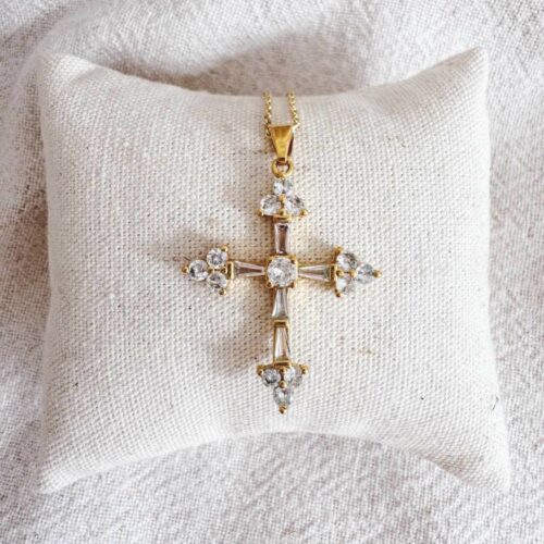 CORPUS CRAZY<br />collier Croix Cristal Carrée