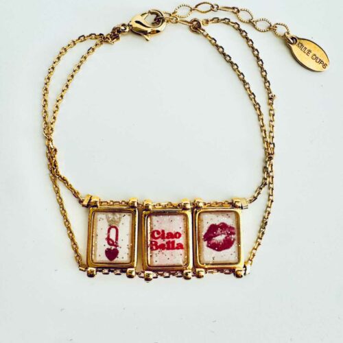 Bracelet CIAO BELLA à double chaine dorée, trois médailles illustrées, fermoir mousqueton et chainette de réglage