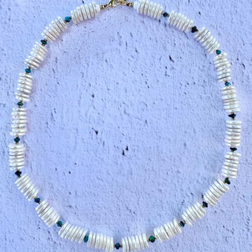 Collier Shell en fines rondelles de nacre naturelle et perles turquoise du Nevada – création artisanale Mademoiselle Oups
