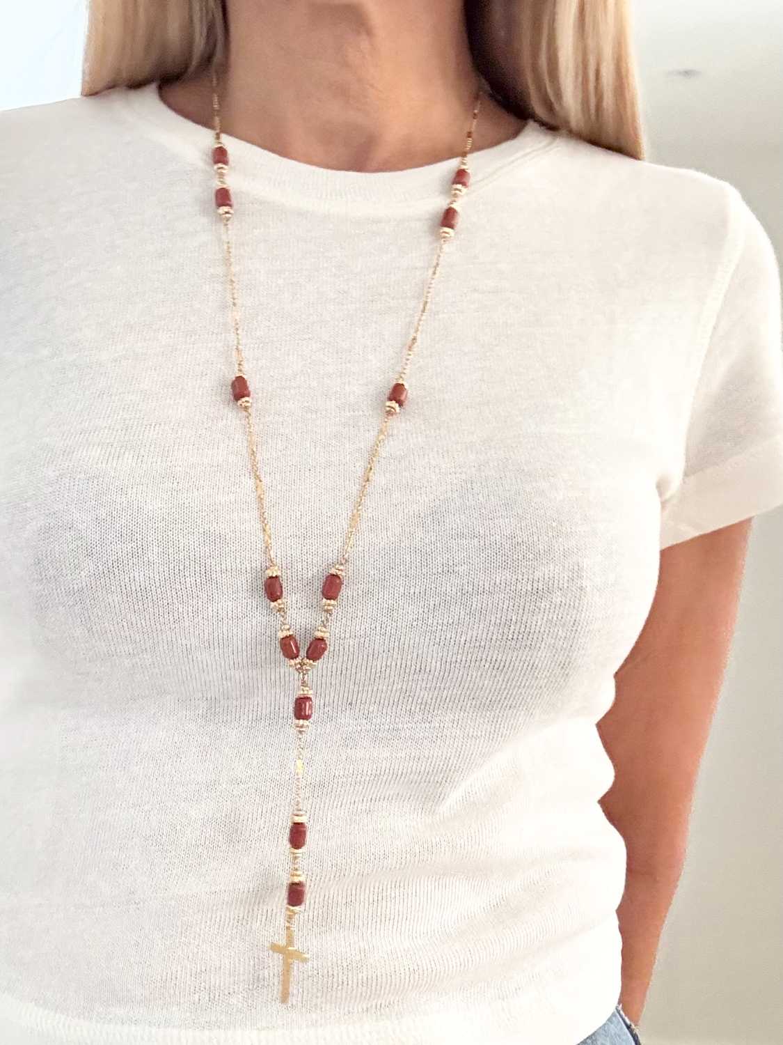 INDIAN-SUMMER-chapelet-rosario-jaspe-rouge-bijou-boheme-porte-top-ecru