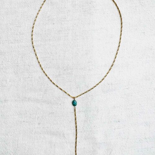 Collier fin NEVADA avec turquoise du Nevada et longue chaîne dorée pendante – capsule Indian Summer Mademoiselle Oups